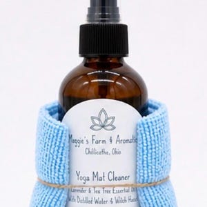 Yoga Mat Cleaner Spray with Microfiber Cloth, 4 oz Lavender Tea Tree Mat Cleaning Kit