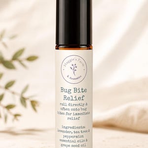 Bug Bite Relief Roller Natural Itch Relief Lavender Peppermint Tea Tree Essential Oil Roll On