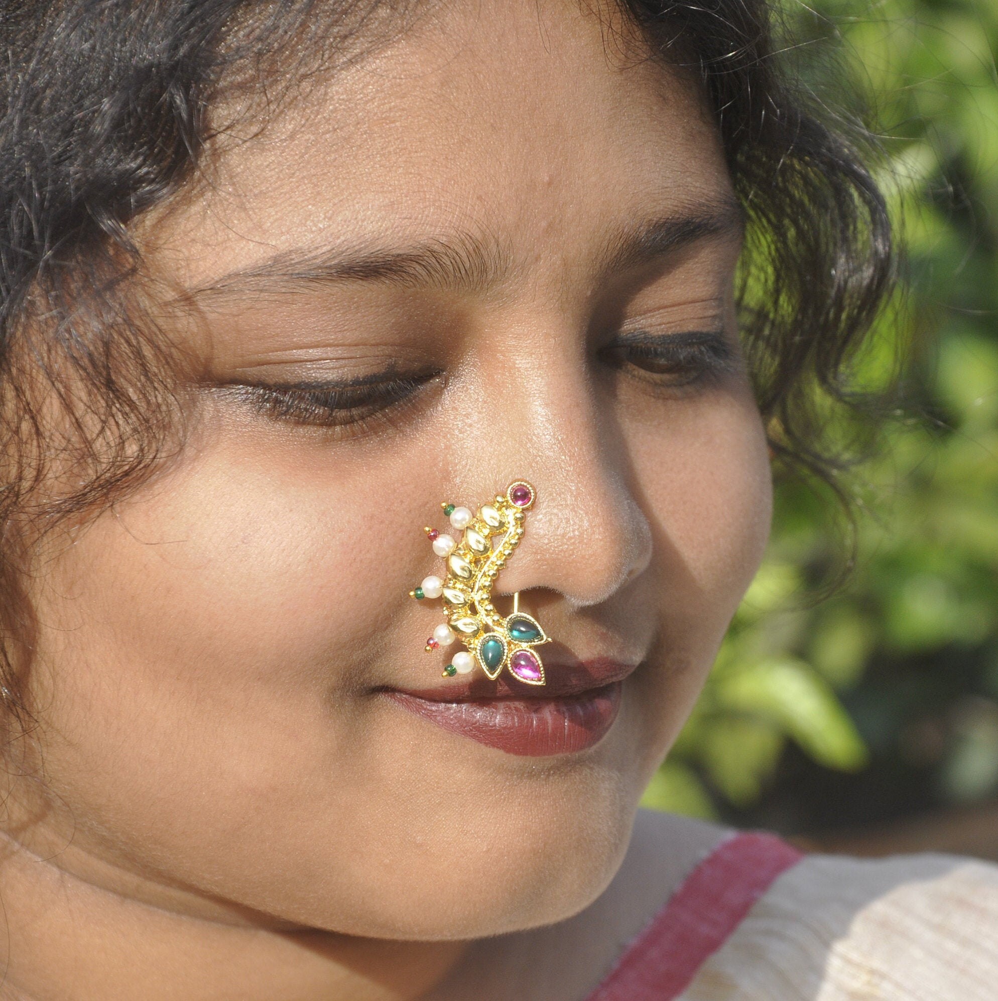 Style fashionable Gold Plated Moti Nosepin, Nath, Without Piercing Marathi  Nose Pin For Women - OnMartIndia