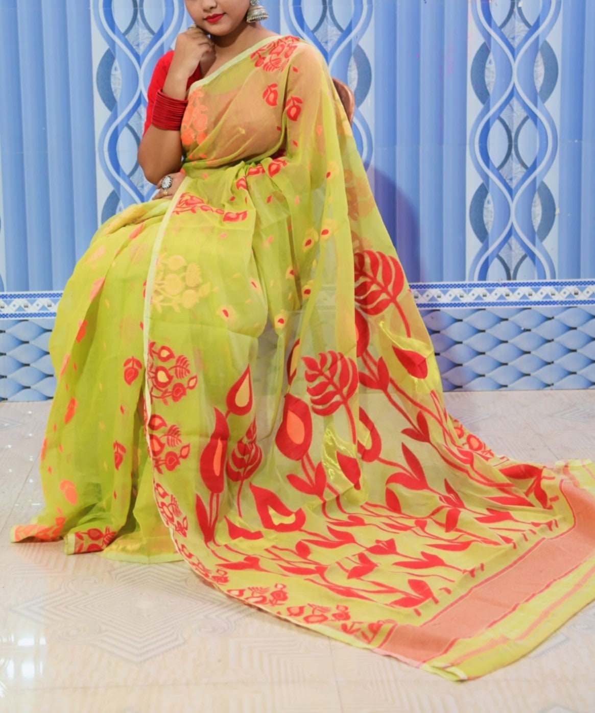 Dhakai Jamdani Soft Cotton in Nayantara Olilvine - Ethic Choice