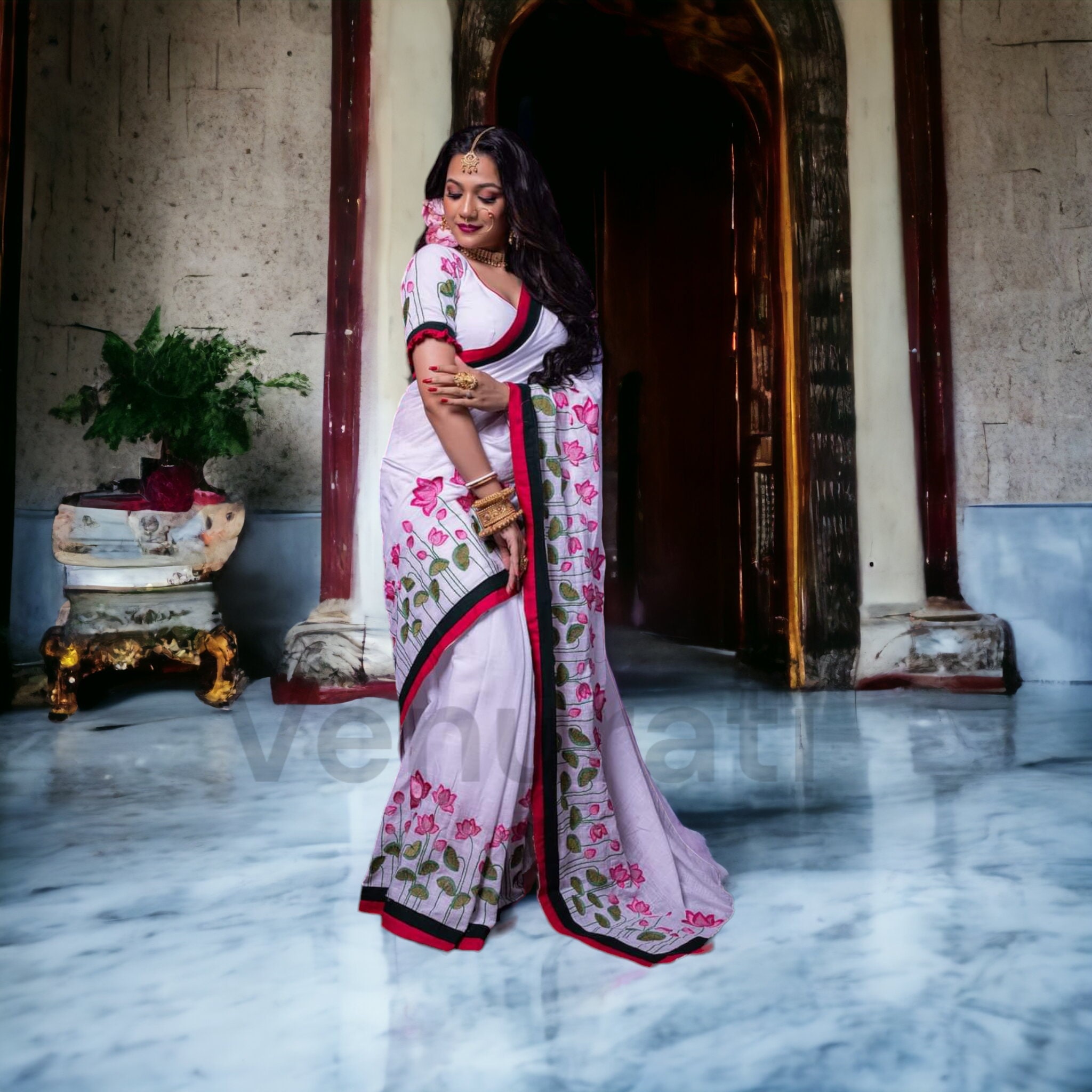 Buy Designer Saree And Punjabi Couple Set With Hand Painted Work Pure Cotton Mens Kurta Cotton Jamdani Saree Online In India - Foto 3