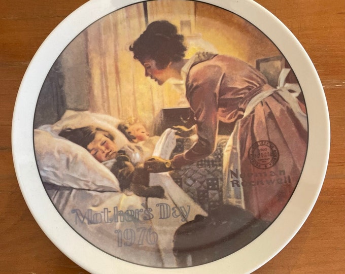 A Mother's Love - Mother's Day 1976 - Norman Rockwell - Knowles China Co