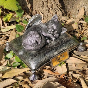 Pet Urns for Cats Ashes - Memorial Angel Cat Urns for Ashes with Personalized Engraving Your Pet&#39;s Name, Date