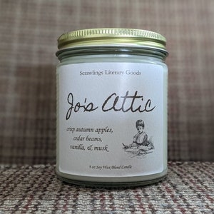 Little Women candle | Jo&#39;s Attic book based Autumn candle | Cedar, Macintosh apple, vanilla, musk | Soy wax blend | Bookish | Book themed