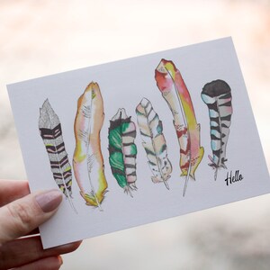Juego de 8 tarjetas de felicitación en acuarela en blanco: Hello Feathers