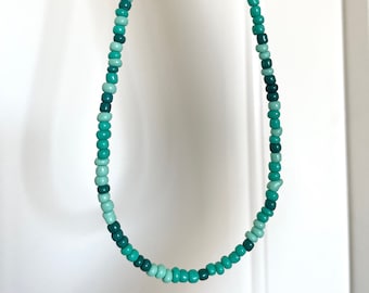 turquoise seed bead necklace/choker, thin beaded necklace, y2k bead necklace, blue/green multicolor bead necklace, turquoise bead choker