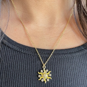 gold sun necklace, indie sun jewelry, yellow sun necklace, blue sun necklace, y2k jewelry, 2000s jewelry, sun face gold alt necklace