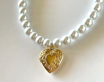 Chloe Heart - Pearl Necklace With Gold Heart Pendant