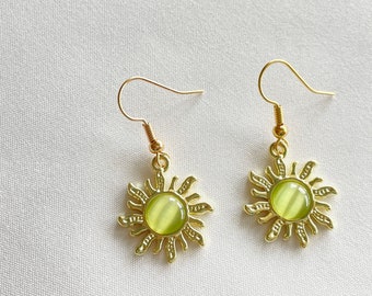gold/green earrings, 18k gold plated huggie earrings, green indie earrings, green sun earrings, tarnish resistant