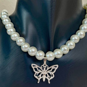 silver butterfly pendant pearl necklace | y2k butterfly necklace | butterfly pendant | statement necklace |  y2k necklace | faux pearl