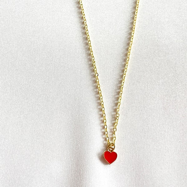 red heart necklace, 18k gold plated thin chain pendant, minimalist mini heart necklace, gold valentine’s day jewlery, gift for her