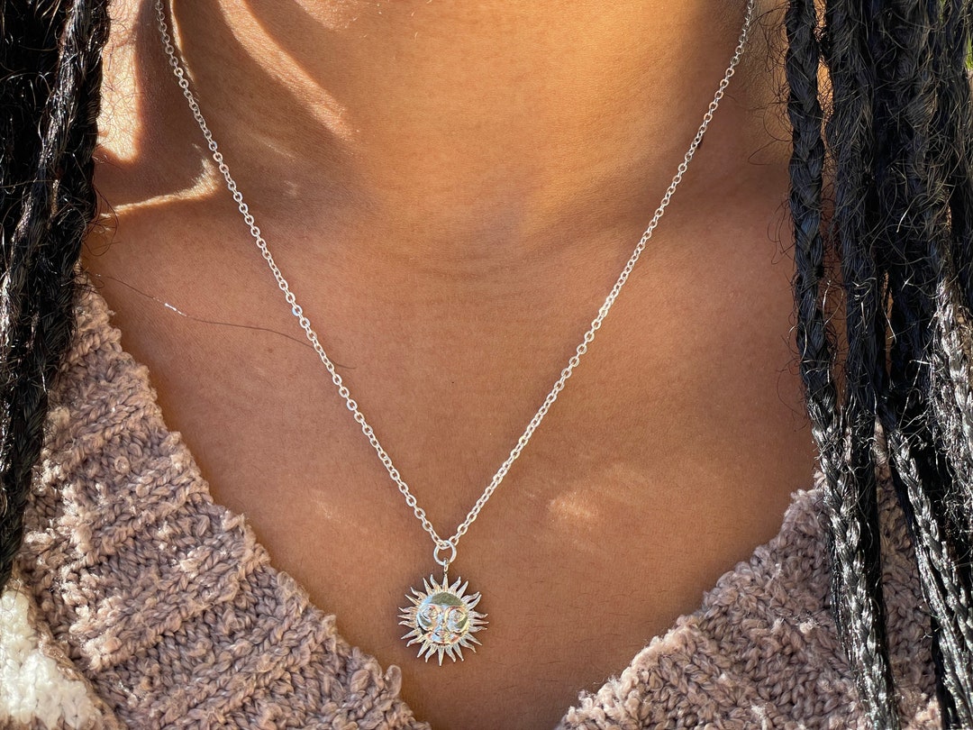 Vintage Silver Sun Knot Pendant Necklace main image 1