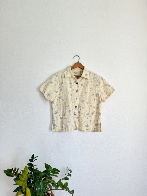 L- vintage pastel floral cropped button down blou… - image 4