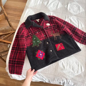 L- vintage 90s Sherpa fleece moose cabin plaid fleece button up jacket cute granola outdoors cozy winter wear fleece