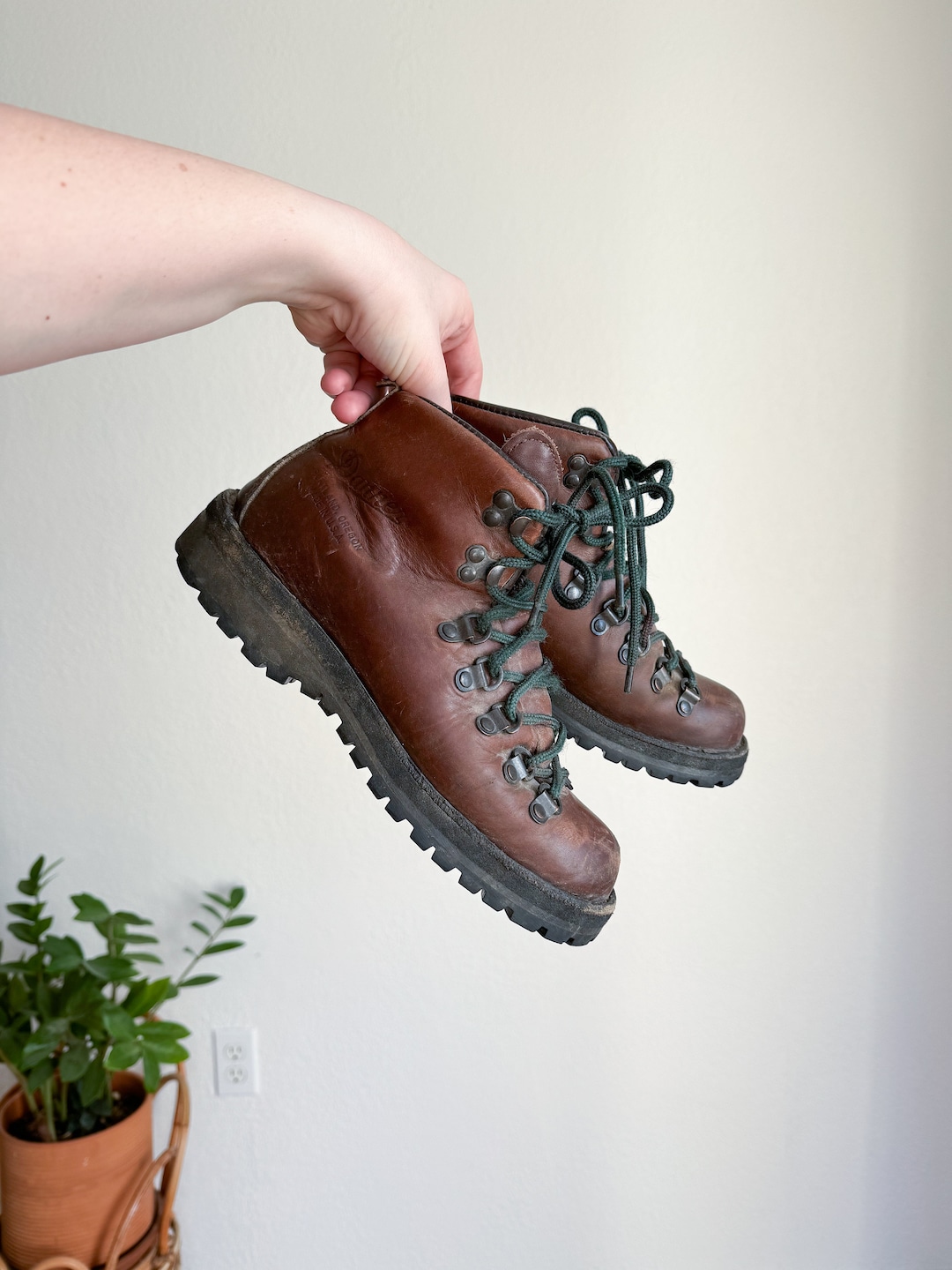 hobo×Danner Cow Suede Leather Lace Boots