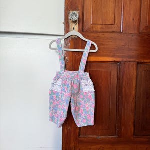 6-9M- vintage infant 80s 90s pink floral corduroy overalls classic kids wear retro girly overalls