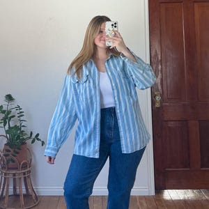 L/XL- vintage Levi&#39;s striped denim button up shirt shacket unisex oversized 90s layering streetwear