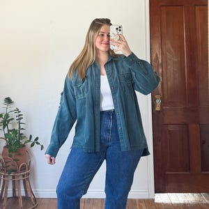 L/XL- vintage green button down oversized shirt shacket lightweight camping hiking outdoors layering unisex shirt