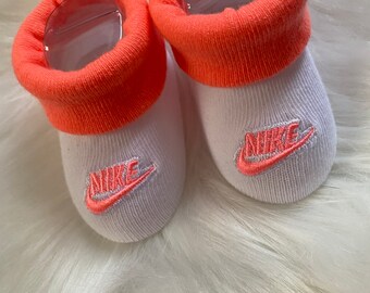 newborn girl nike shoes
