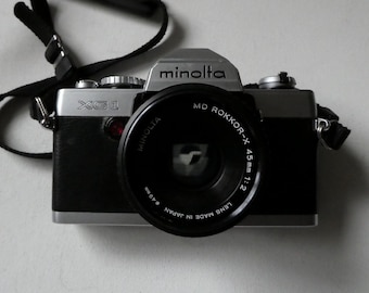 Cámara de película Minolta XG1 de 35 mm con lente de 45 mm