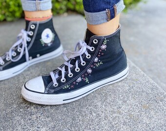 black converse with roses