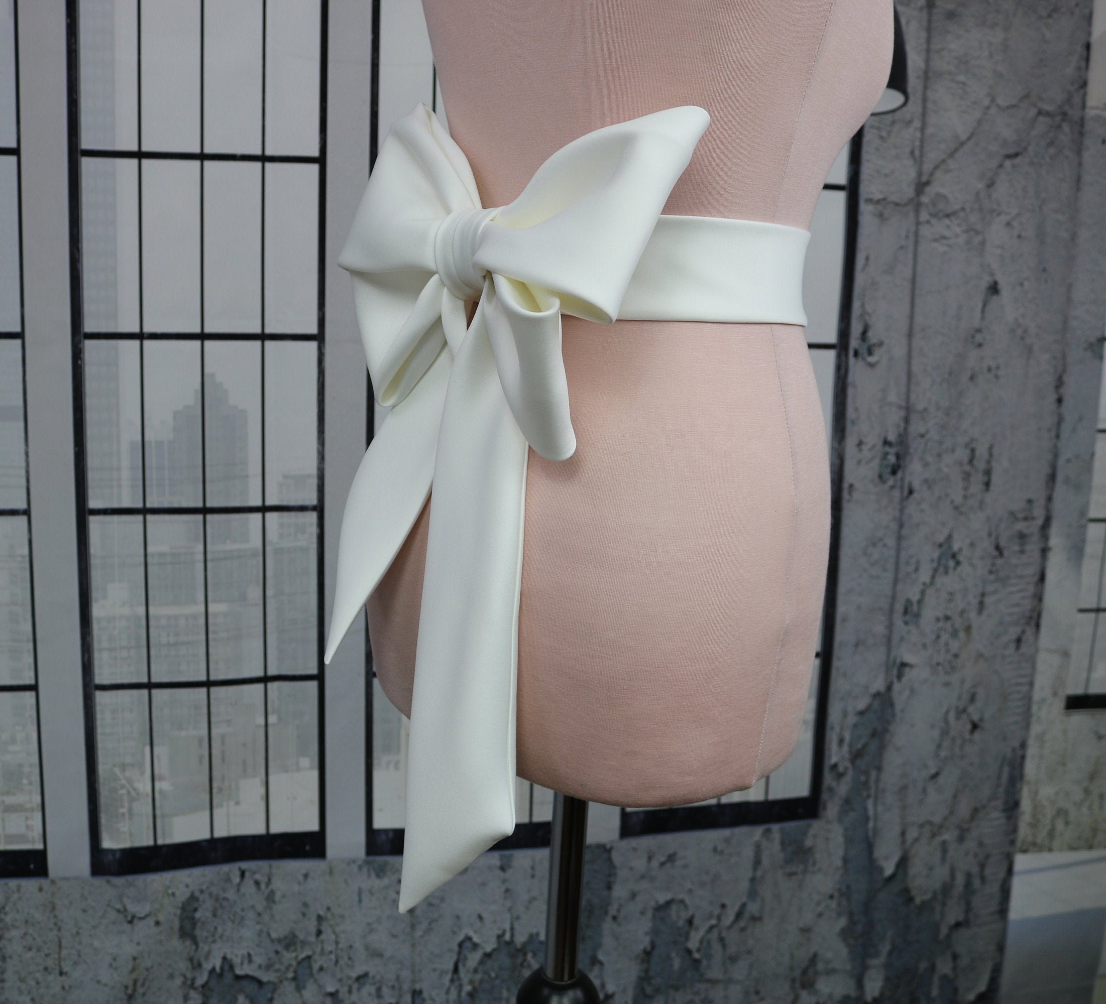 Detachable Wedding Dress Bow Bow With Sash Wedding Bow - Etsy UK