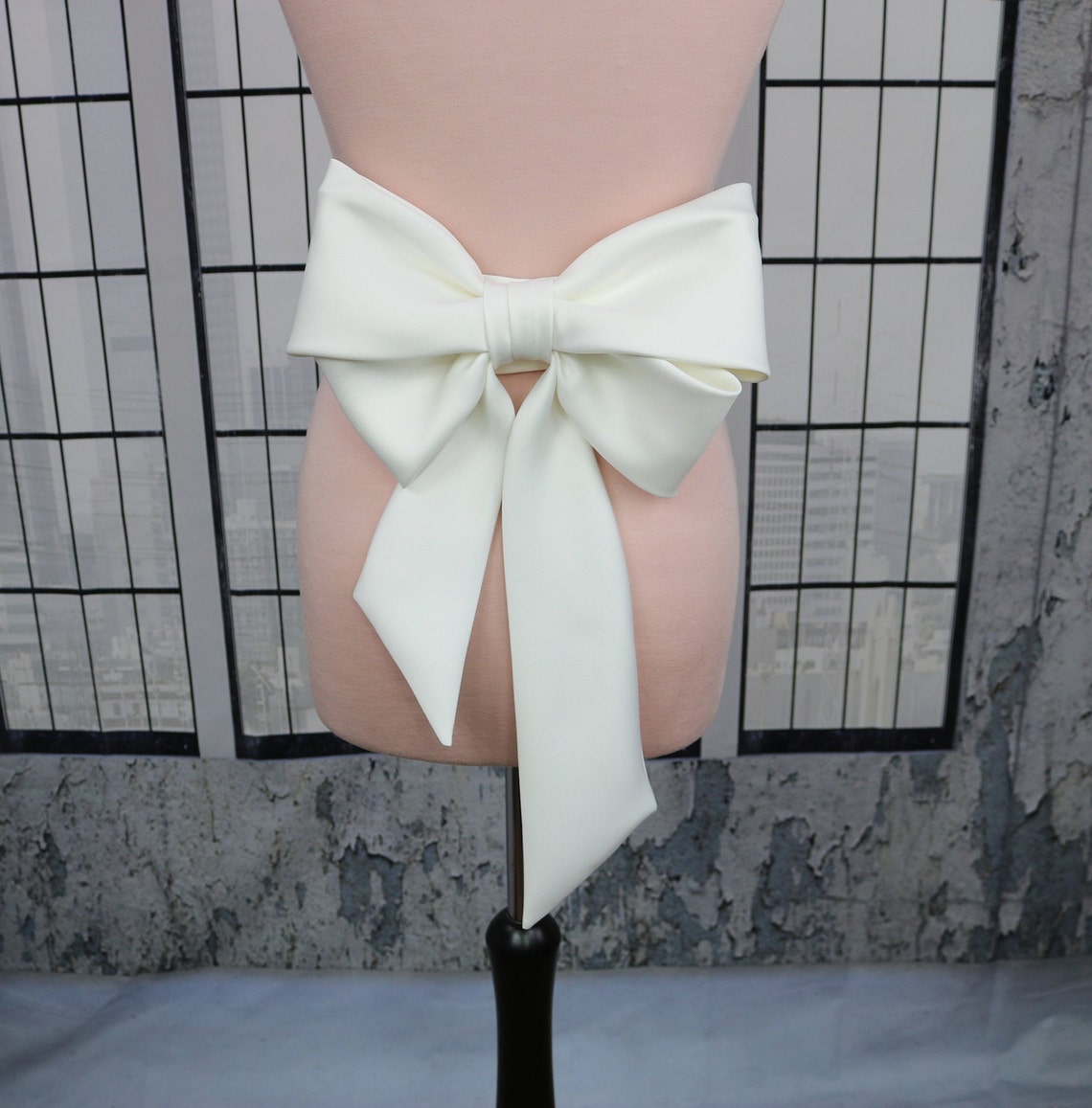 Detachable Wedding Dress Bow Bow With Sash Wedding Bow | Etsy UK