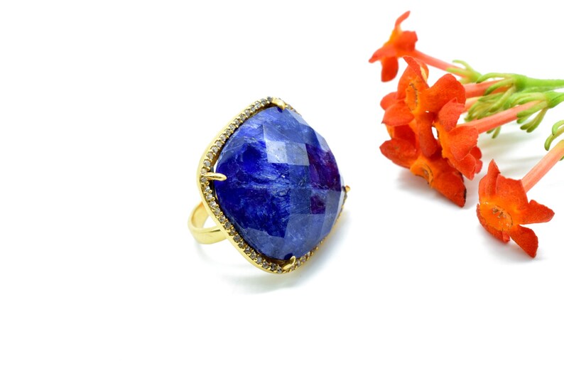 sapphire gemstone ring,sapphire pave ring,blue gemstone,cushion cut ring,Christmas Gift For Her,Fine Jewelry,Pave Diamond Ring,925 Silver,
