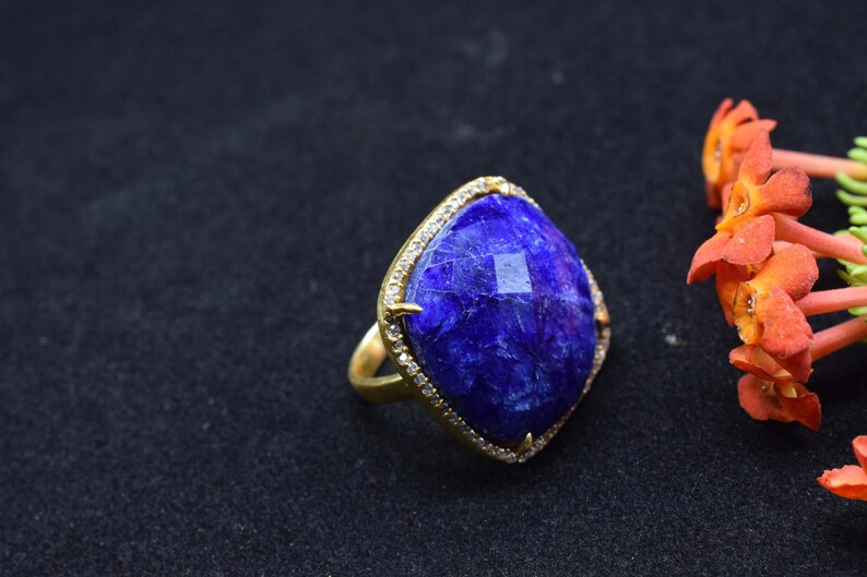 sapphire gemstone ring,sapphire pave ring,blue gemstone,cushion cut ring,Christmas Gift For Her,Fine Jewelry,Pave Diamond Ring,925 Silver,