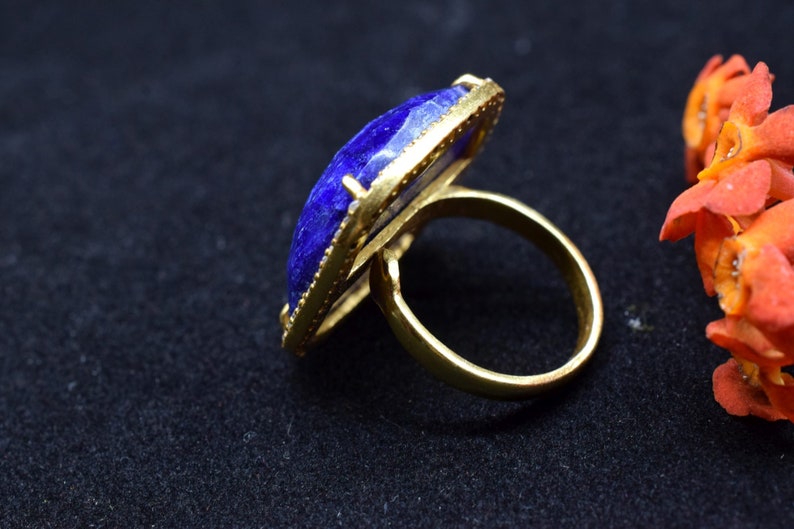 sapphire gemstone ring,sapphire pave ring,blue gemstone,cushion cut ring,Christmas Gift For Her,Fine Jewelry,Pave Diamond Ring,925 Silver,
