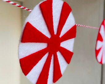 Peppermint Garland, Felt Peppermint Banner, Candy Christmas Decor, Red and White Christmas Mantle, Peppermint Candy Decorations, Peppermint