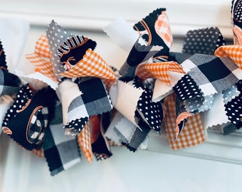 Pumpkin fabric Garland, Pumpkin Farmhouse Swag, Fall Farmhouse Garland, Buffalo check fall garland, black and orange, Farmhouse Decor