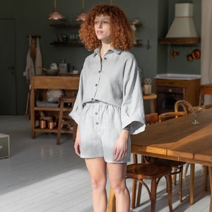 Conjunto de lino para mujer, camisa y pantalones cortos de lino, conjunto de lino de verano, ropa de lino para mujer, traje de lino para mujer, pantalones cortos de vacaciones para mujer, ropa cómoda
