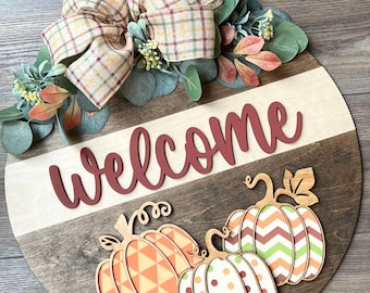Welcome Fall Pumpkins