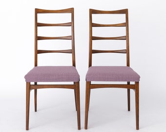 Coppia di sedie tedesche vintage degli anni &#39;50-&#39;60 | Telaio in legno di faggio tinto | Rivestimento viola vibrante