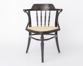 1 de 2 Sillón vintage de madera curvada estilo Viena con asiento de caña de los años 90 | Silla de madera de haya negra | Silla de comedor con asiento de ratán