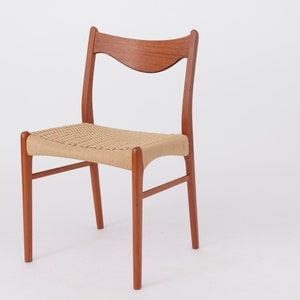 1 of 5 Arne Wahl Iversen Mid century teak dining chairs with papercord seat, for Glyngøre stolefabrik, Model GS61, Denmark 1960s Vintage