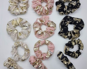 Gold foil Scrunchie, Hand made scrunchie, good quality scrunchie, glitter scrunchie, wristlet