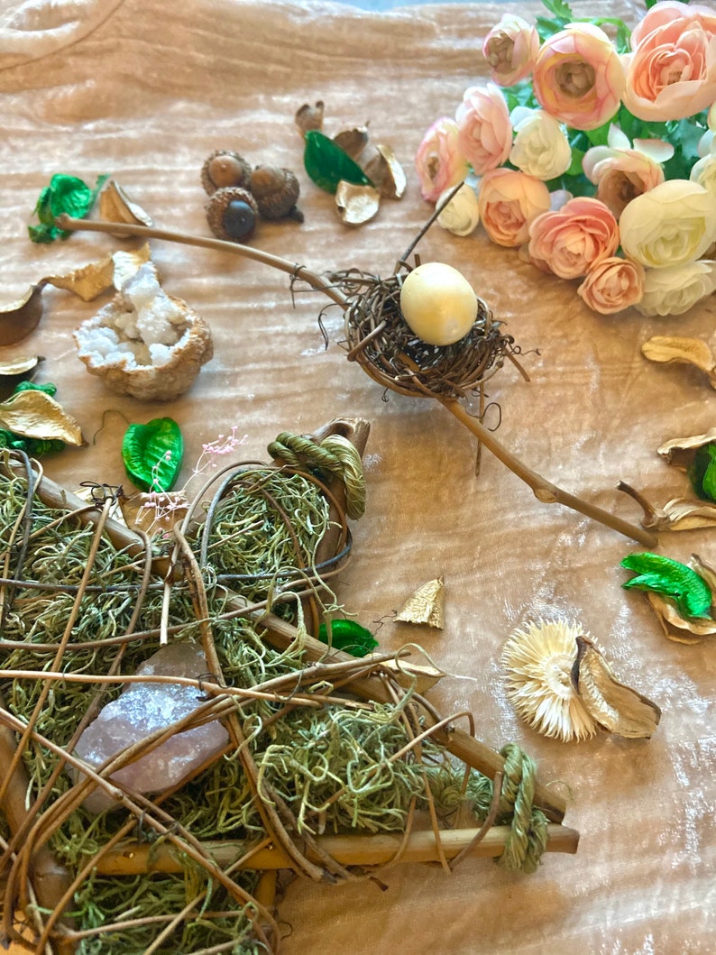 Birds Nest Spring Equinox Bird/'s Nest Branch Ostara Decor Easter Decor Altar Decor Pagan Witchcraft Decor Sabbats