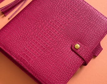 Handmade Croc Vegan Leather Planner Binder: A5/A6 Agenda Accessory Set
