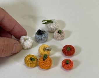 Miniature Crochet Pumpkins, 1:12 scale Dollhouse Halloween Fall Decor.