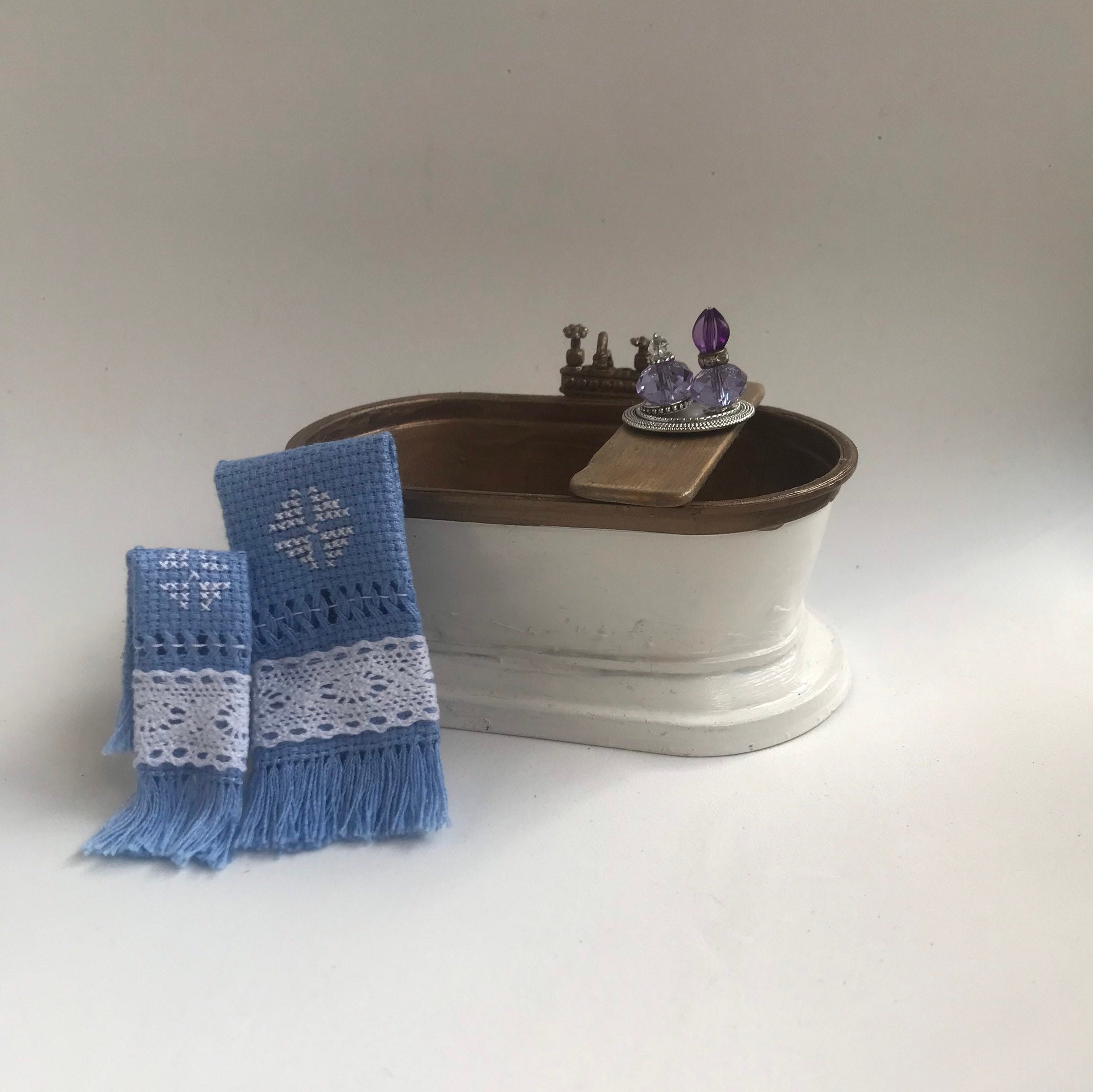 Dollhouse Miniature Light Baby Blue Towel Set with Lace for Bathroom ~ BA220B 