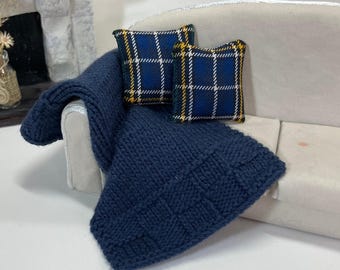 Miniature  Hand-Knitted Blanket, Dollhouse Sofa Throw & Plaid Cushion Set, 1:12 Scale