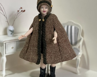 Mantello lungo in miniatura per casa delle bambole in scala 1:12, abbigliamento per bambole Heidi Ott.