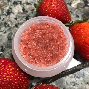 Strawberry Vanilla Lip Scrub