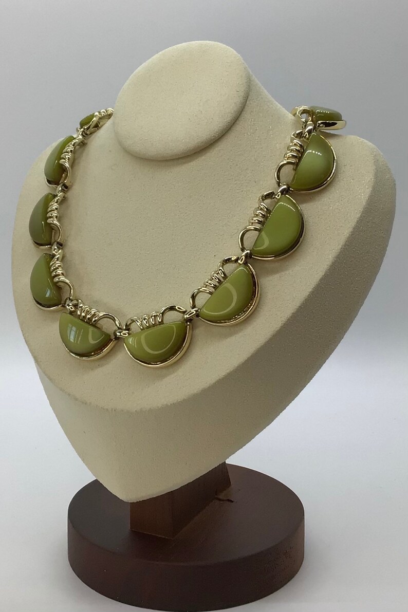 Vintage Estate Coro Gold tone Lime Apple Green Half Moon Lucite Choker Necklace image 2