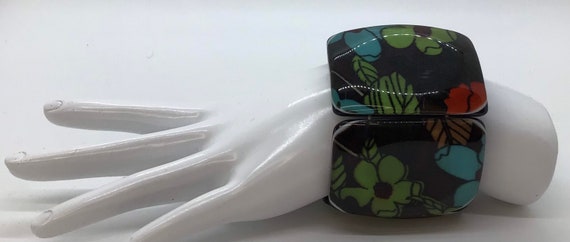 Vintage Wide Lucite Stretch Floral Fabric Cuff Br… - image 2