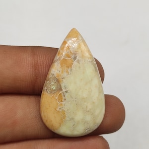 Yellow lemon chrysoprase flatback cabochon pear shape 30ct designer lemon chrysoprase loose stone smooth polished gemstone for jewelry M5877