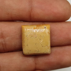 Natural yellow lemon chrysoprase cabochon rare lemon chrysoprase healing mineral stone highly smooth polished gemstone for jewelry M7062