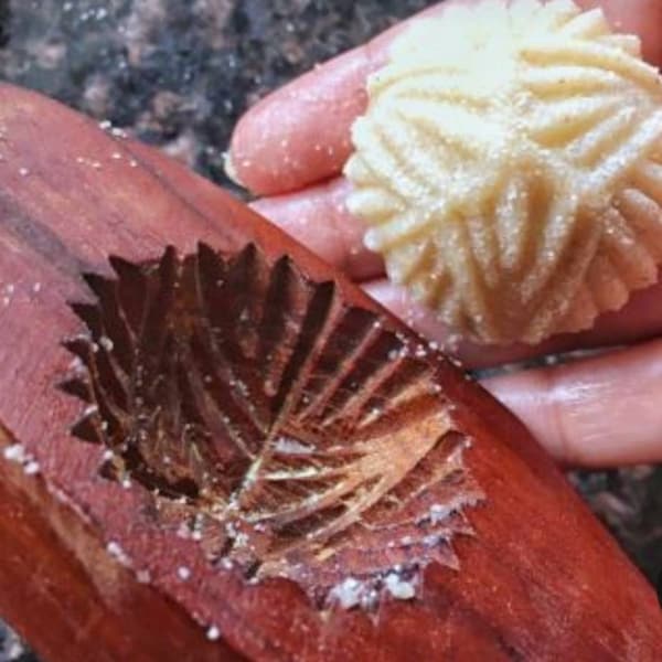 Moule en bois moulé et biscuit fabriqués à la main en Jordanie